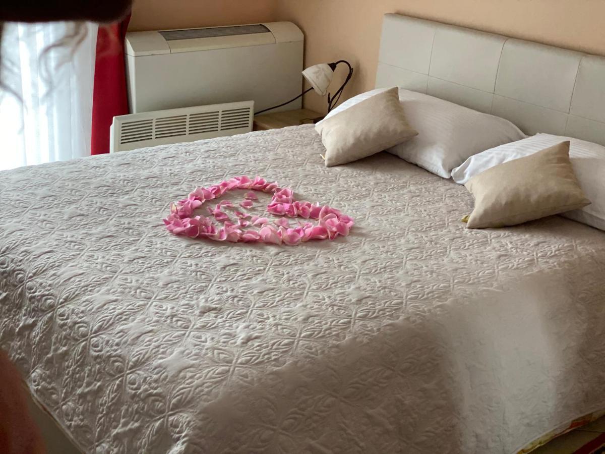 Hotel Aurora Pula Dış mekan fotoğraf